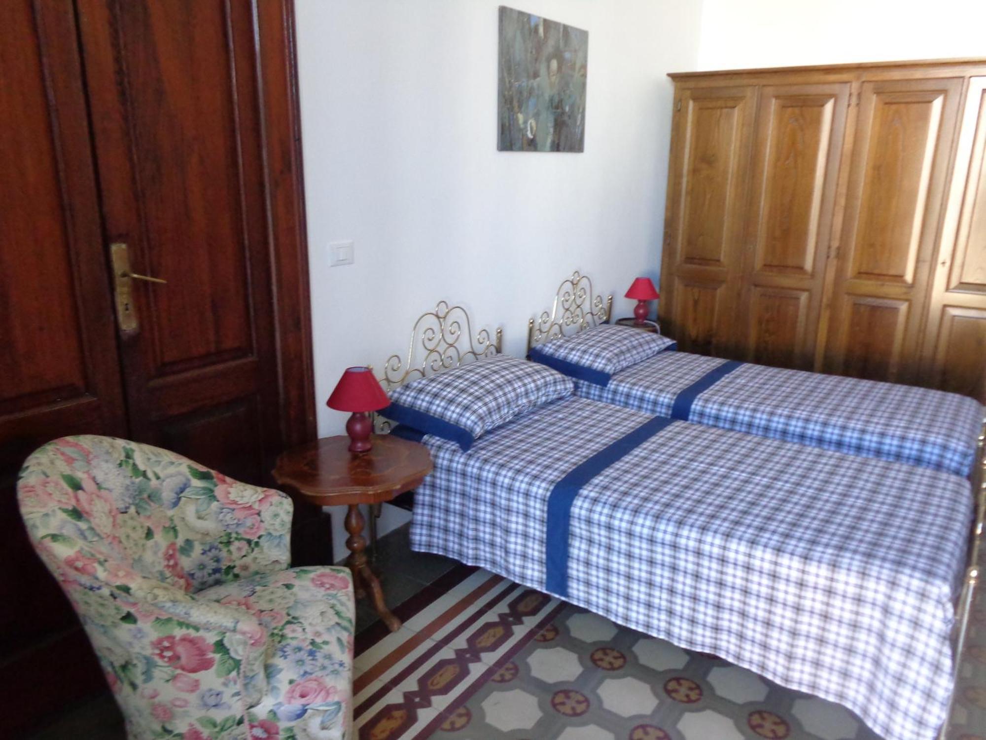 Donna Bianca B&B Specchia Habitación foto